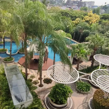 Vast! Metro Park Manhattan 2Br & Studio Jakarta Exterior photo