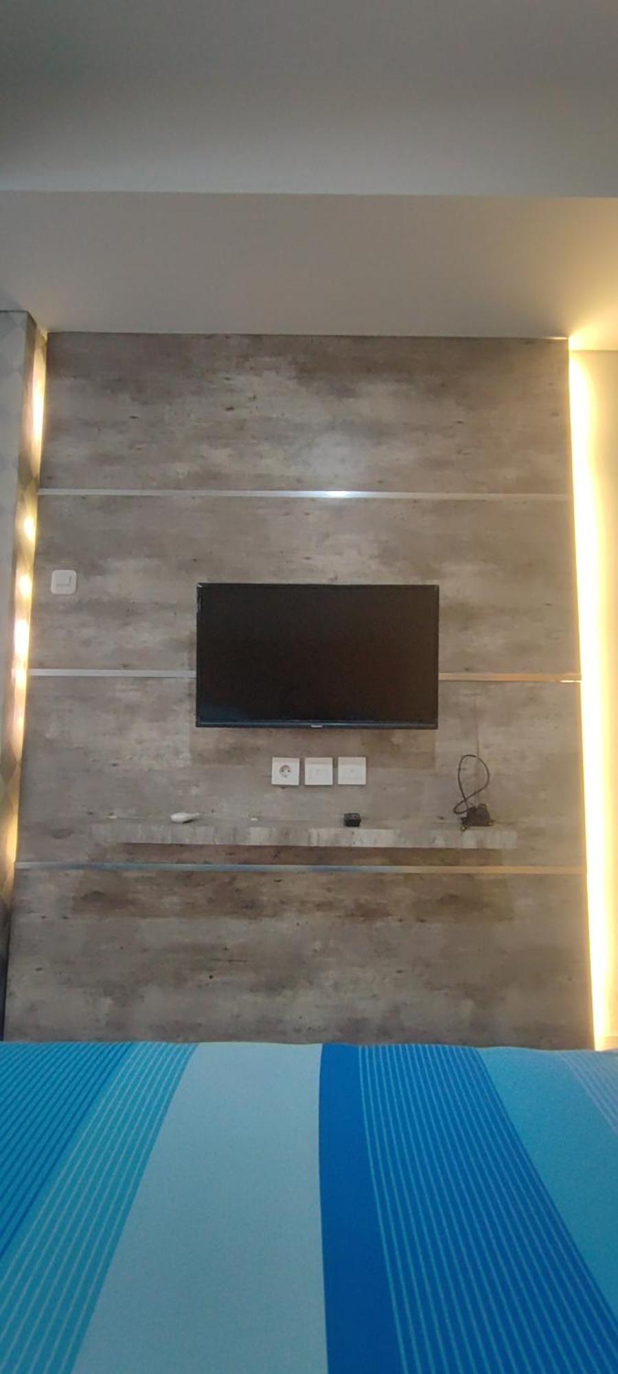Vast! Metro Park Manhattan 2br & Appartement